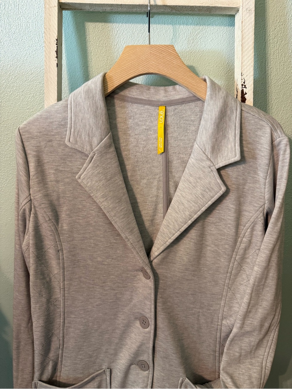Lole Blazer Sweatshirt Light Gray Size L Women Pockets Quilted Button Up - Picture 2 of 8